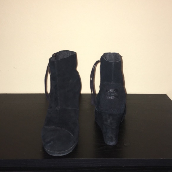 Toms Shoes - **Toms Booties